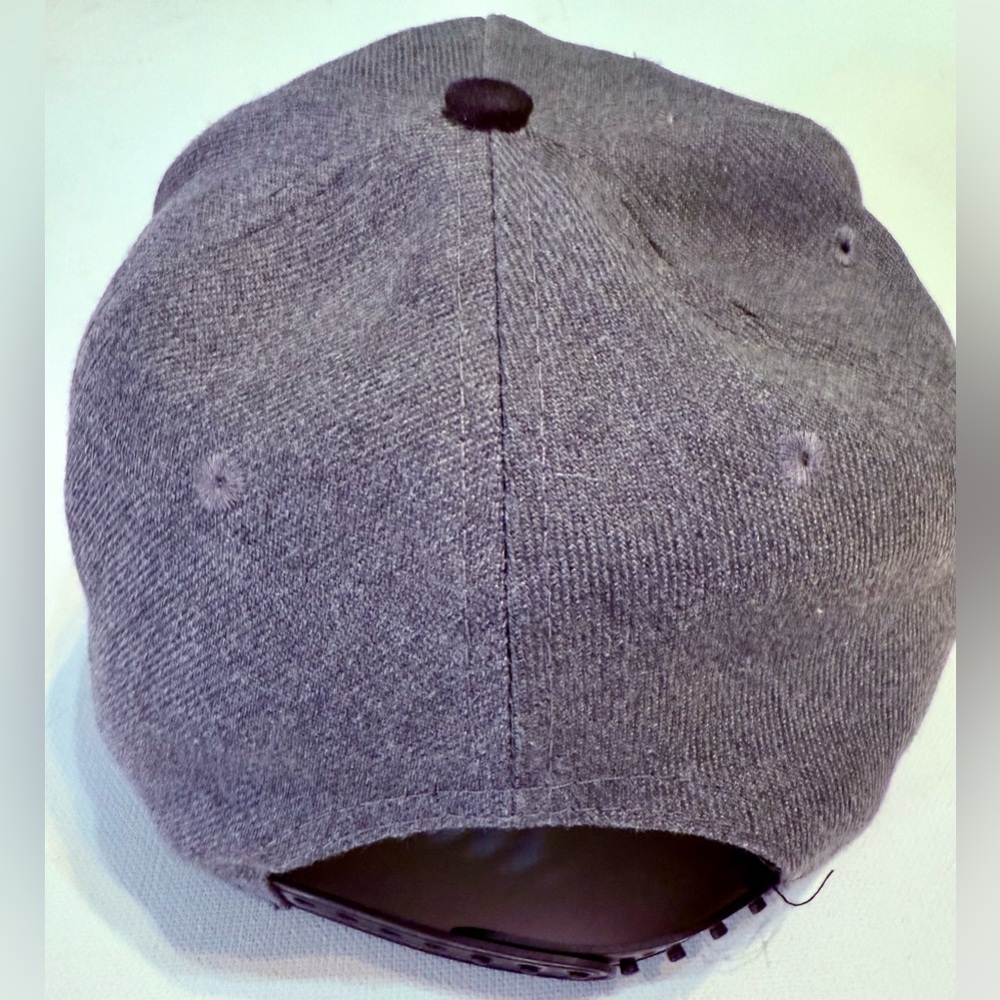 Disney Men's Black and Grey The Lion King Hat - Picture 7 of 8